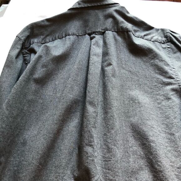 Izod Button Down Shirt Gray Medium - Picture 8 of 8